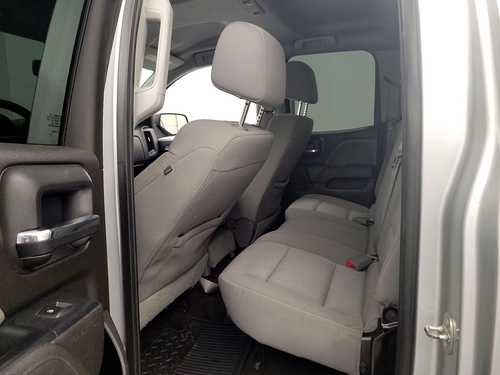 Thumbnail: 2016 Chevrolet Silverado 1500 - 17