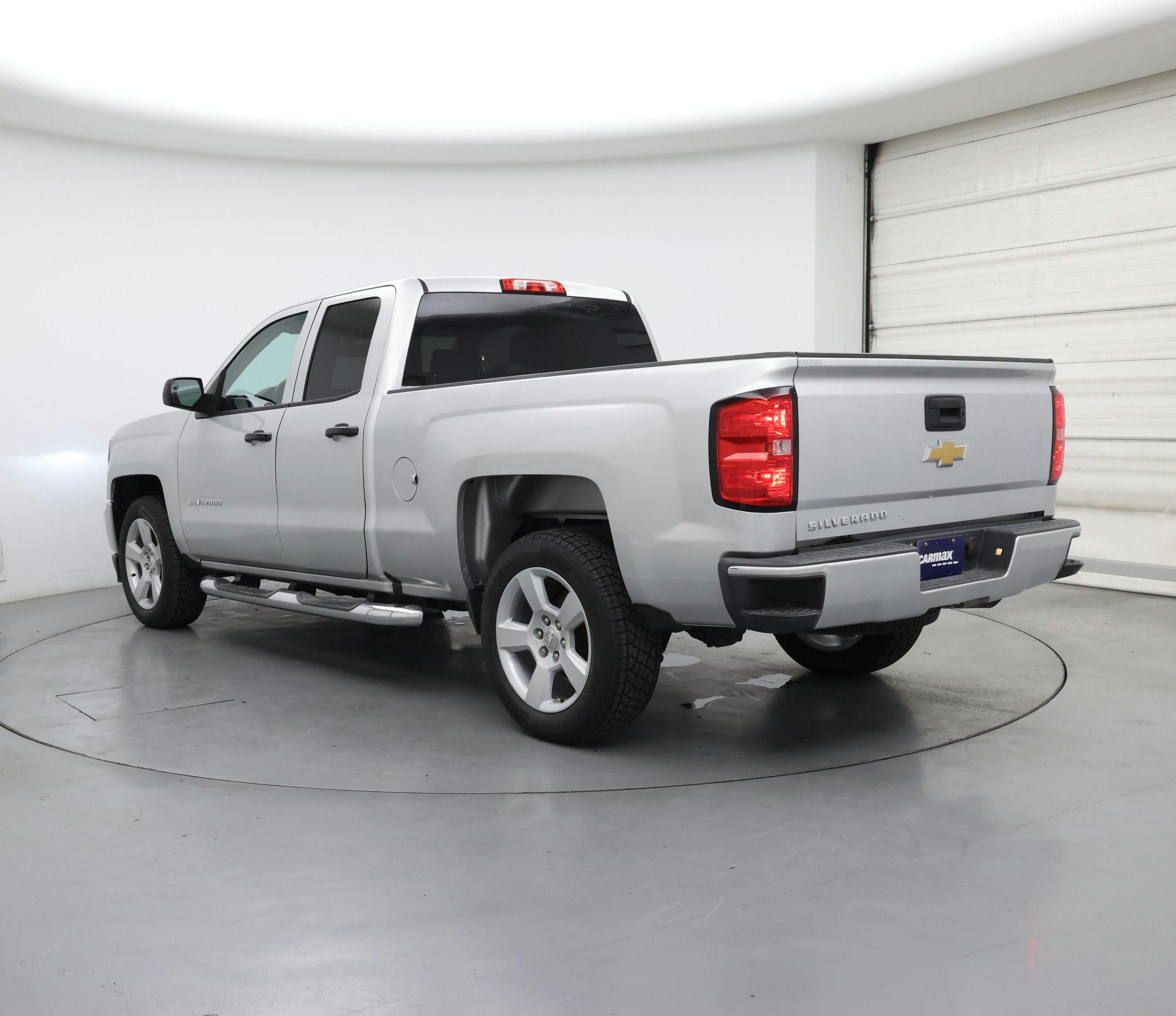 Thumbnail: 2016 Chevrolet Silverado 1500 - 2