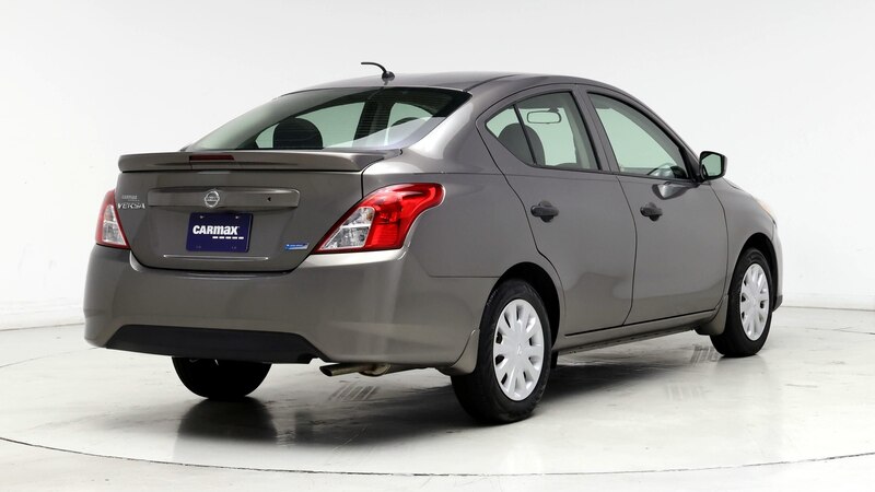 2016 Nissan Versa S Plus 8