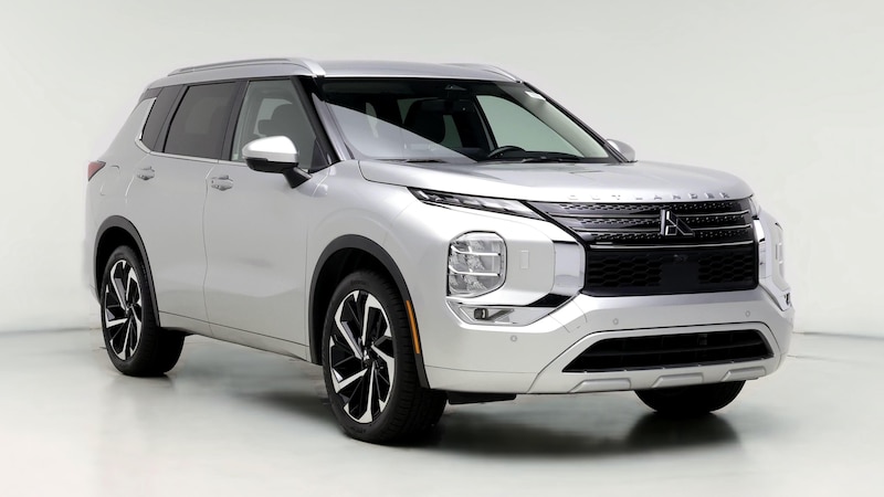 2022 Mitsubishi Outlander SEL Hero Image