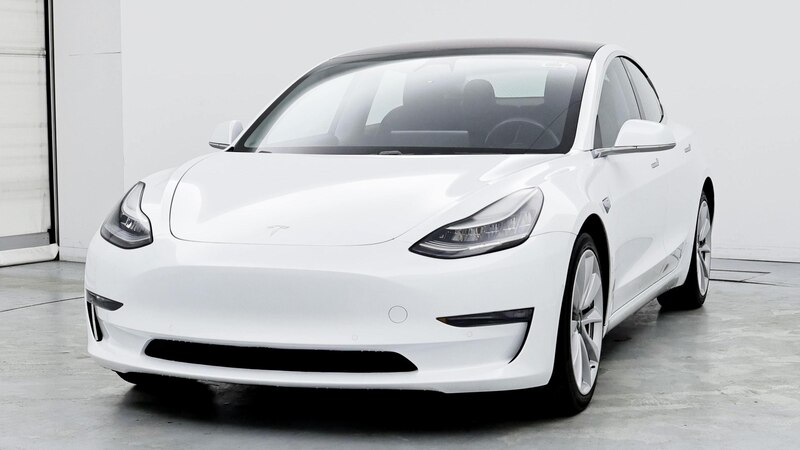 2018 Tesla Model 3 Long Range 4