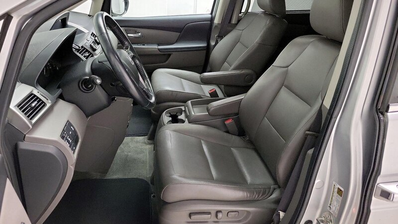 2014 Honda Odyssey Touring 11