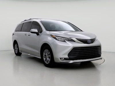 2021 Toyota Sienna XLE -
                Ft. Myers, FL