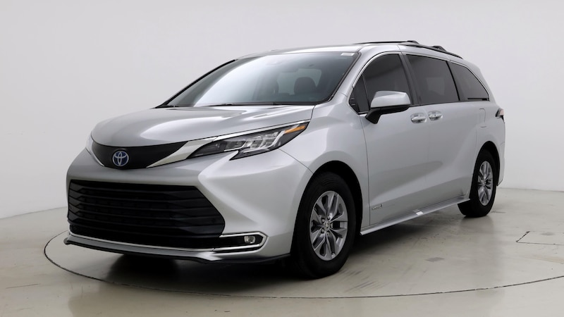 2021 Toyota Sienna XLE 4