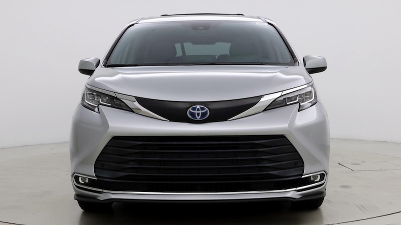 2021 Toyota Sienna XLE 5