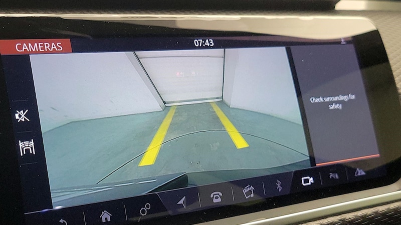 2018 Land Rover Range Rover Velar R-Dynamic SE 14