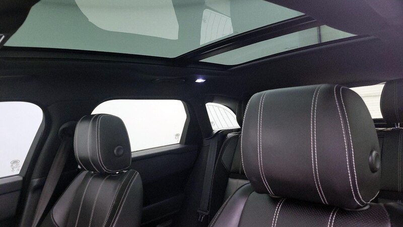 2018 Land Rover Range Rover Velar R-Dynamic SE 19