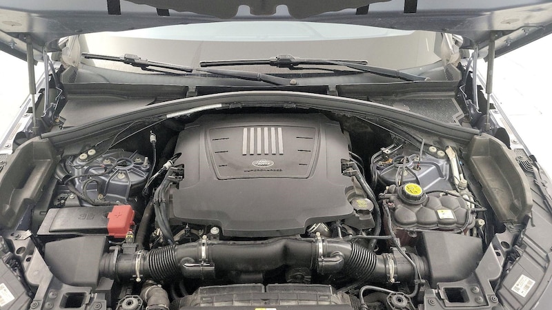 2018 Land Rover Range Rover Velar R-Dynamic SE 22