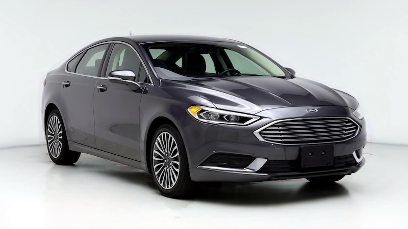 2018 Ford Fusion SE Hero Image