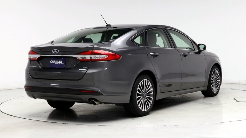 2018 Ford Fusion SE 8