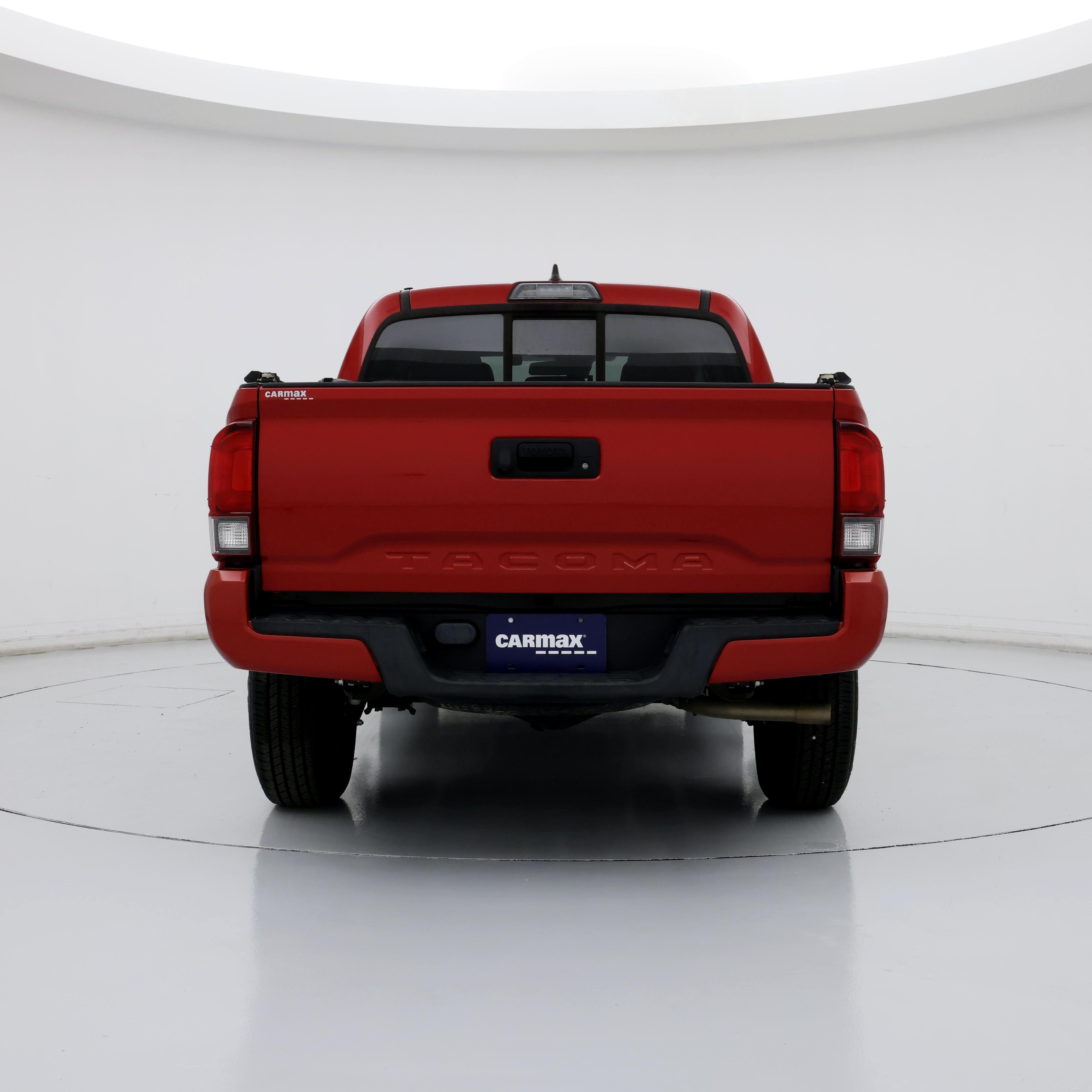 Thumbnail: 2019 Toyota Tacoma - 6
