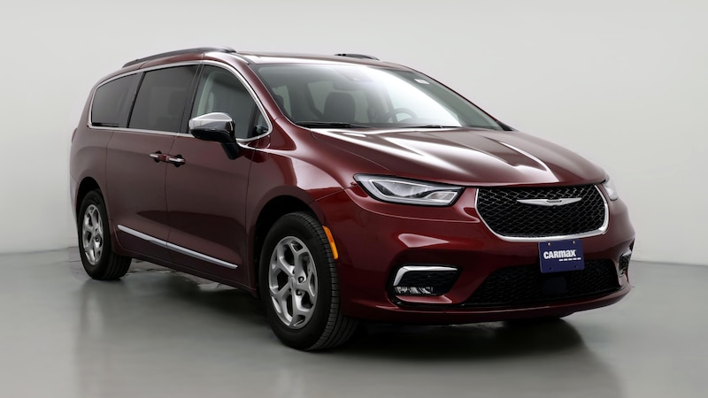 2023 Chrysler Pacifica Limited Hero Image