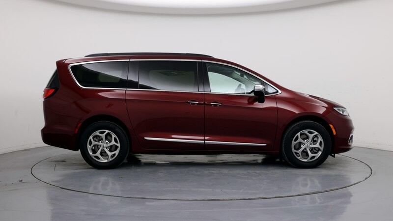 2023 Chrysler Pacifica Limited 7