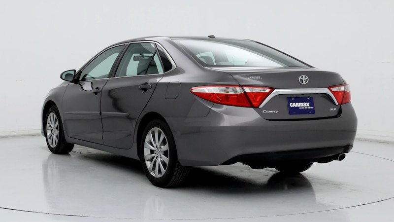 2016 Toyota Camry XLE 2