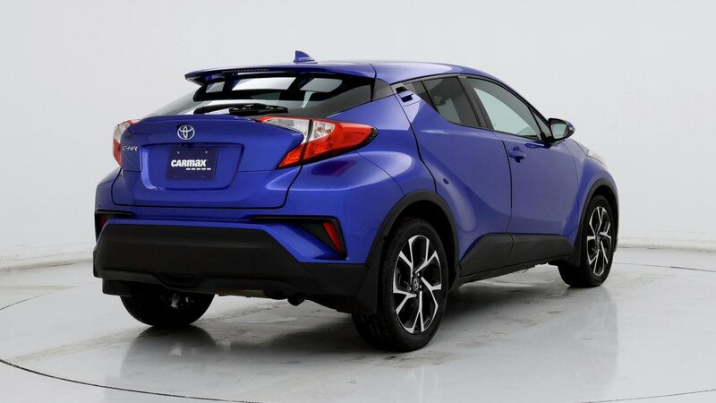 2018 Toyota C-HR XLE 8