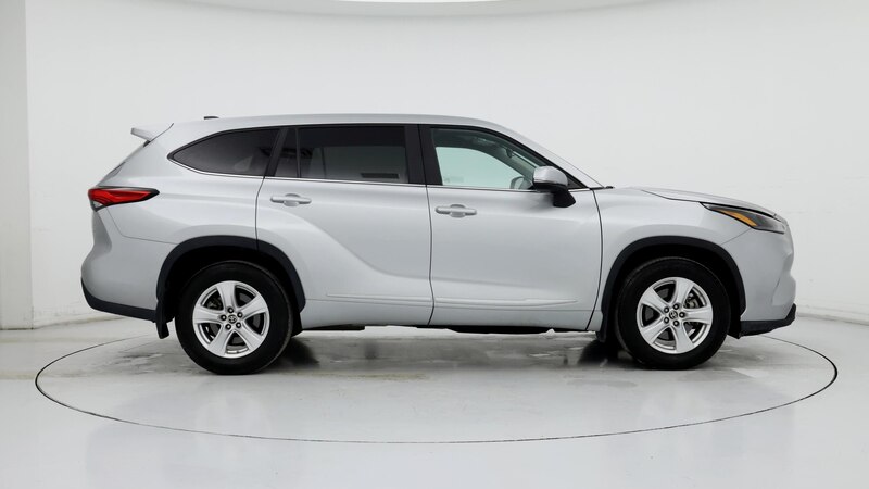 2023 Toyota Highlander L 7