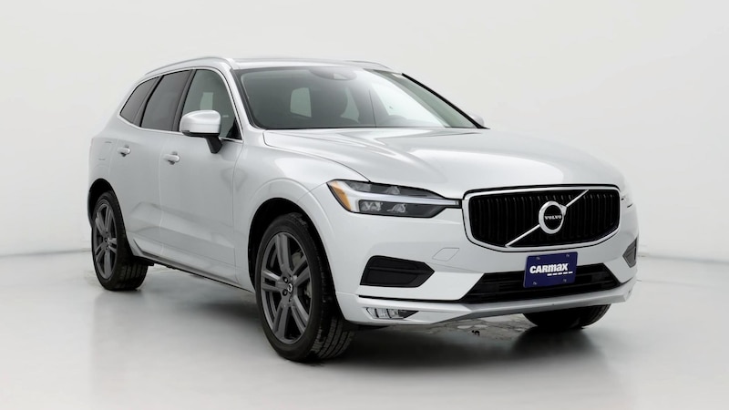 2021 Volvo XC60 T5 Momentum Hero Image