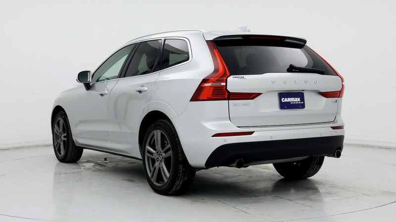 2021 Volvo XC60 T5 Momentum 2