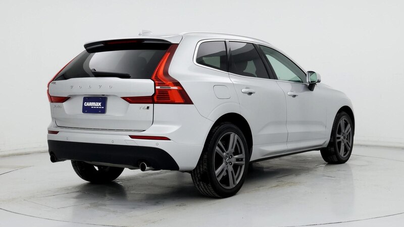 2021 Volvo XC60 T5 Momentum 8