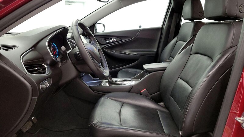 2017 Chevrolet Malibu LT 11