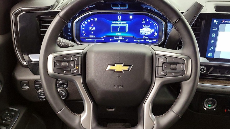 2023 Chevrolet Silverado 1500 LT 10