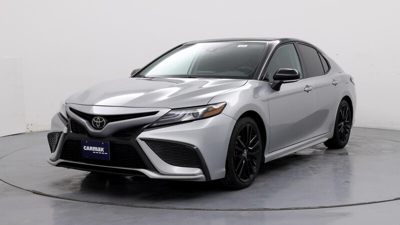 2022 Toyota Camry XSE 4