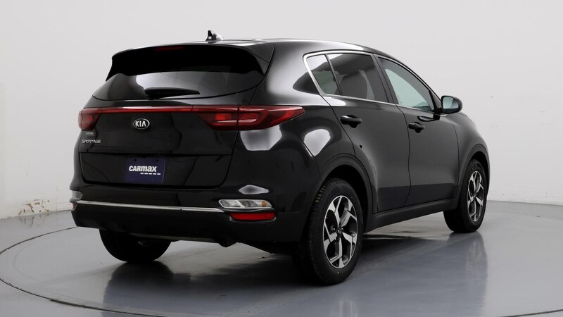 2020 Kia Sportage LX 8