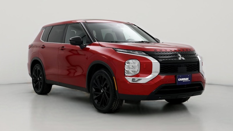 2022 Mitsubishi Outlander Black Edition Hero Image