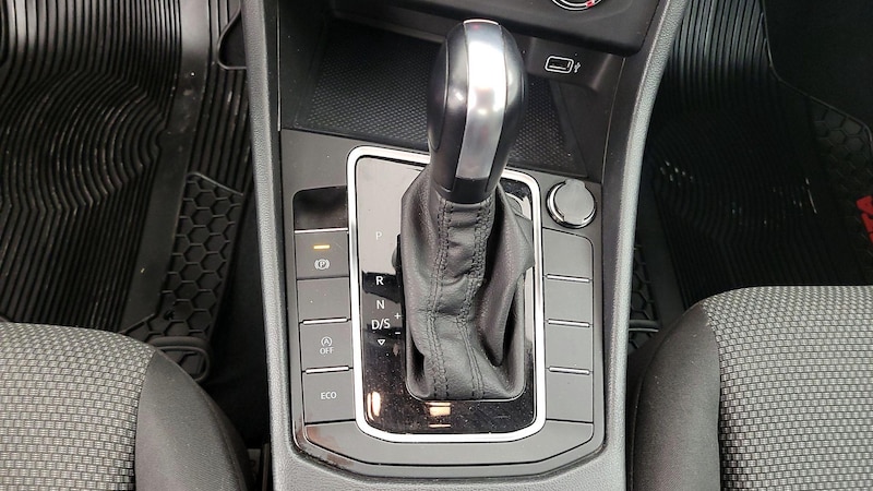 2019 Volkswagen Jetta S 17