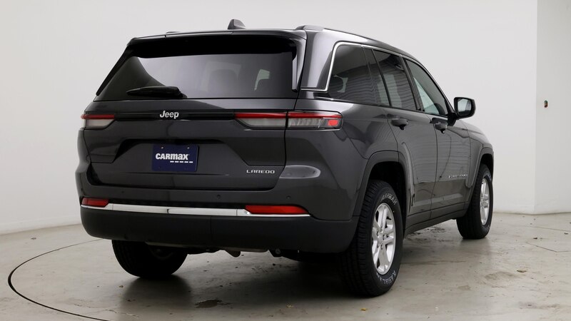 2023 Jeep Grand Cherokee Laredo 8