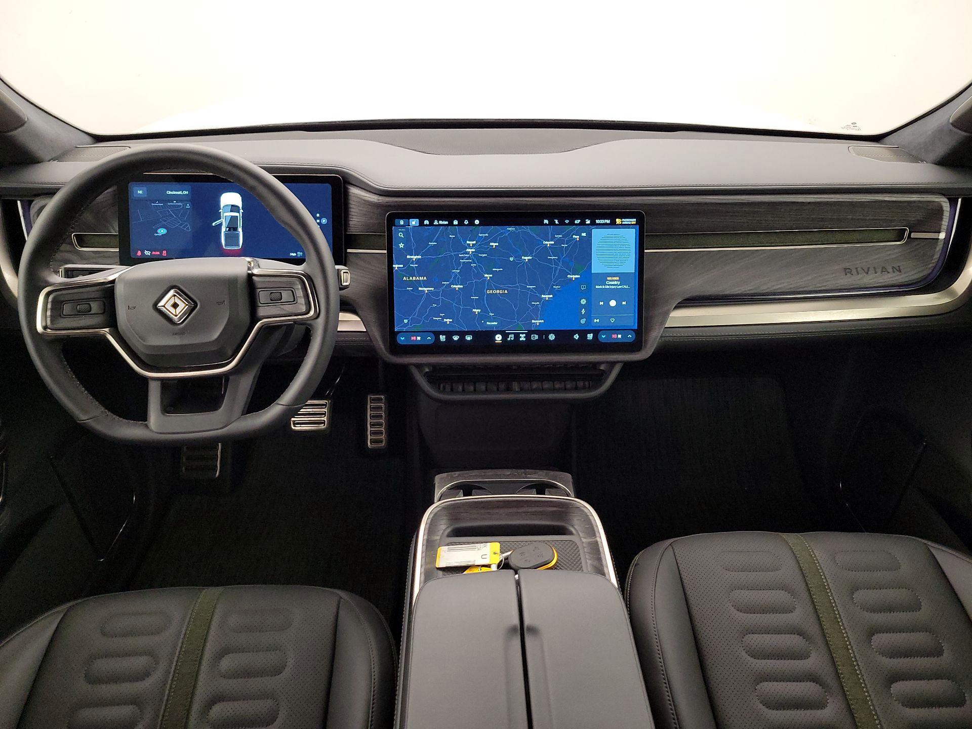 Thumbnail: 2022 Rivian R1T - 9