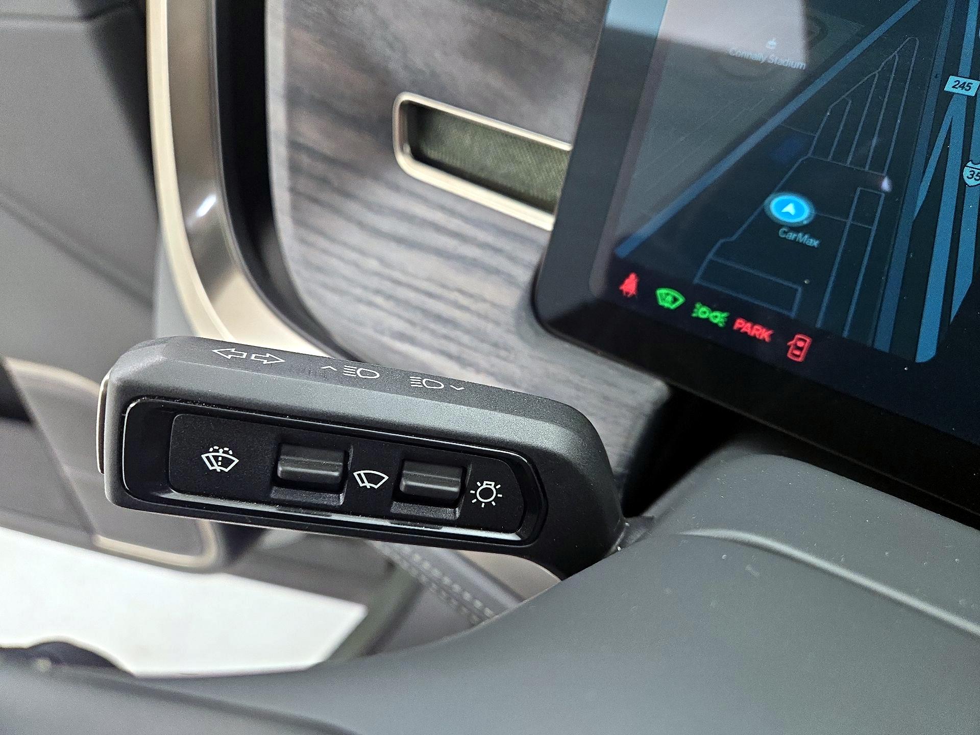 Thumbnail: 2022 Rivian R1T - 13