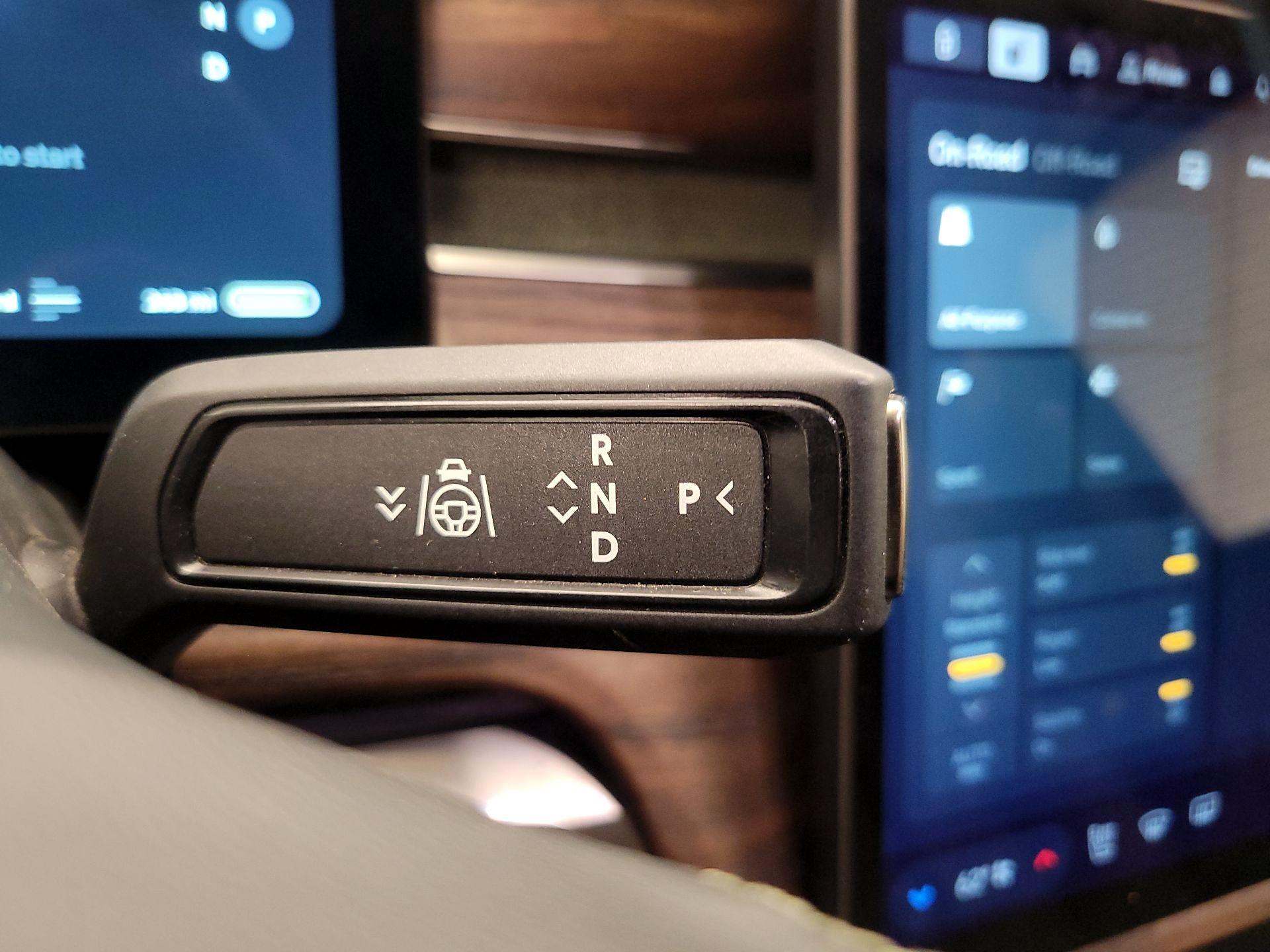 Thumbnail: 2023 Rivian R1T - 16