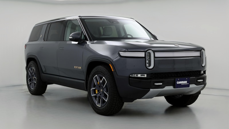 2023 Rivian R1S Adventure Hero Image