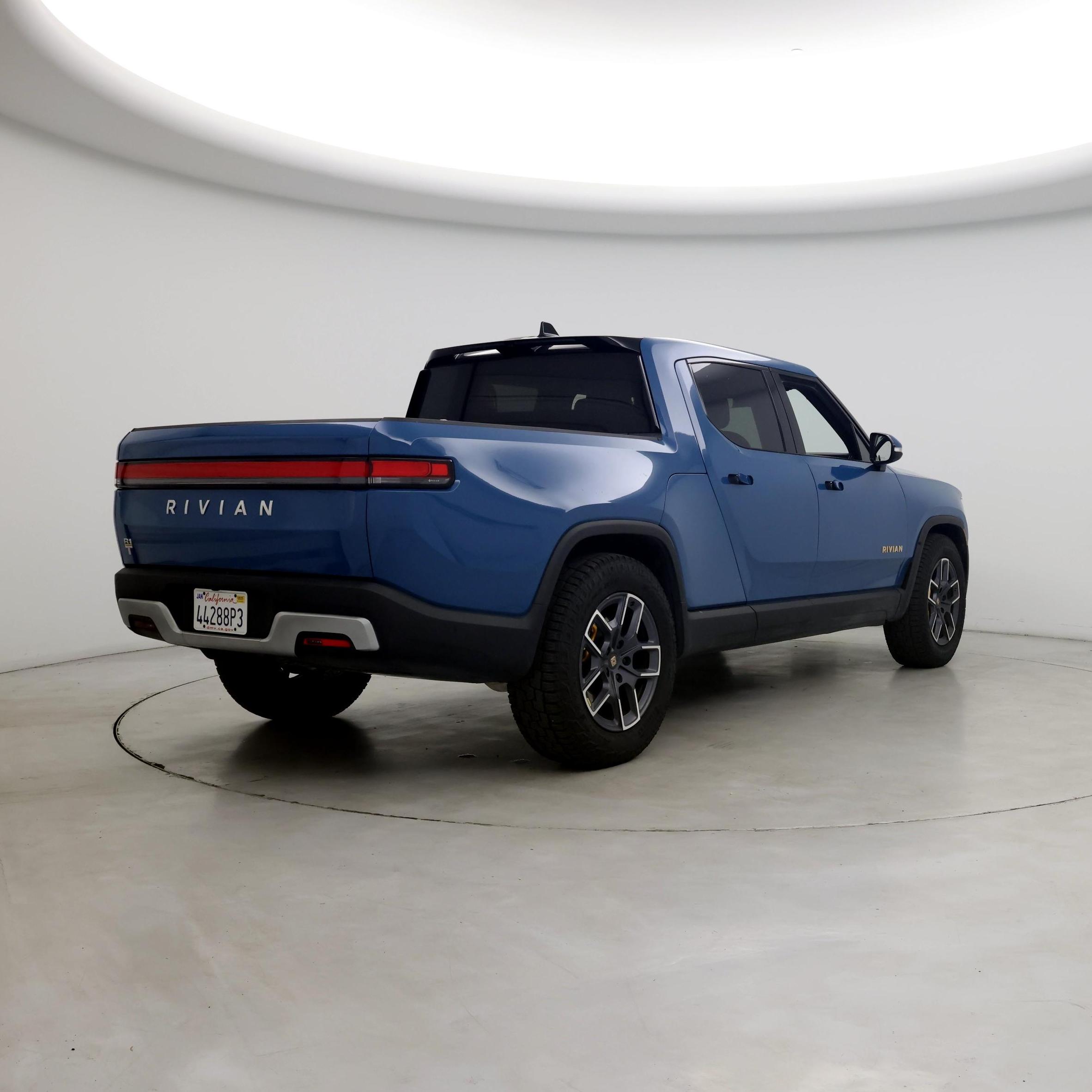 Thumbnail: 2022 Rivian R1T - 8