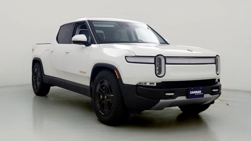 2023 Rivian R1T Adventure Hero Image