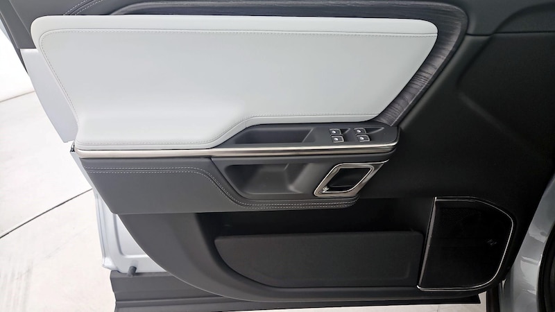 2024 Rivian R1T Adventure 12