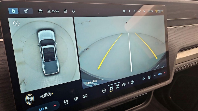 2024 Rivian R1T Adventure 14