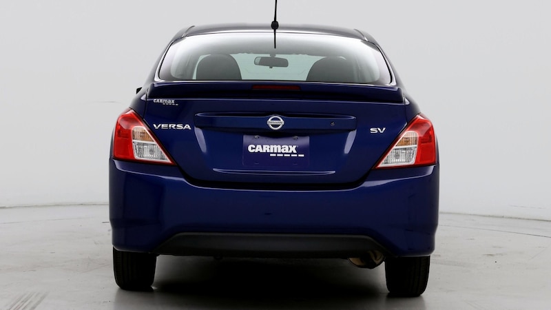 2018 Nissan Versa SV 6