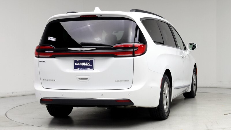 2022 Chrysler Pacifica Limited 8