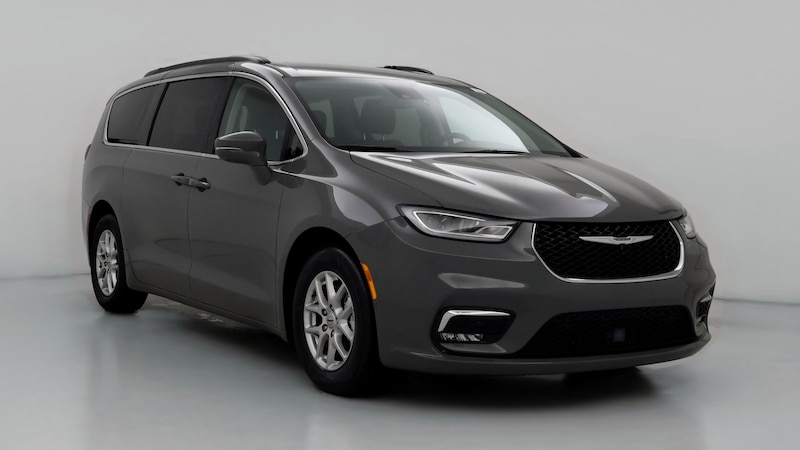 2022 Chrysler Pacifica Touring L Hero Image