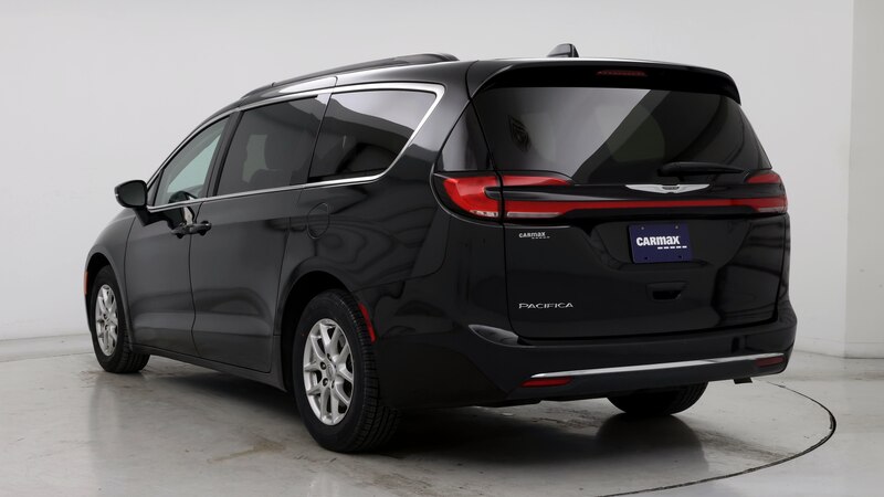 2022 Chrysler Pacifica Touring L 2