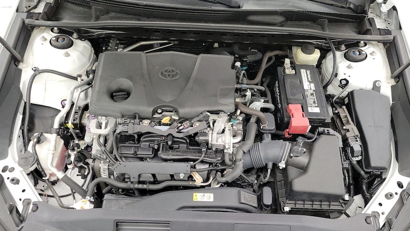 2018 Toyota Camry LE 21