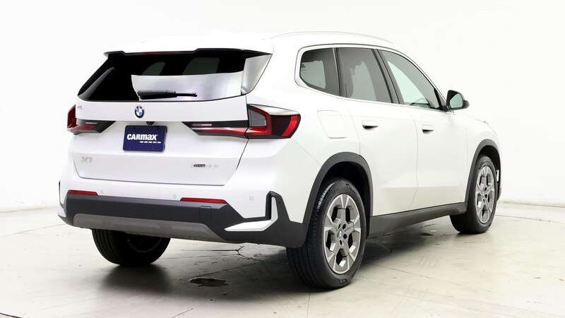 2023 BMW X1 xDrive28i 8