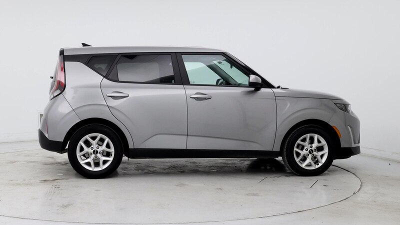 2023 Kia Soul LX 7