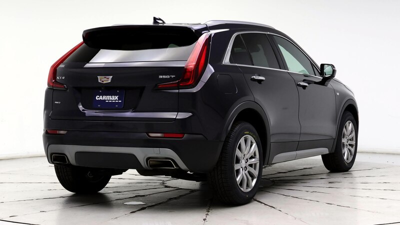 2023 Cadillac XT4 Premium Luxury 8