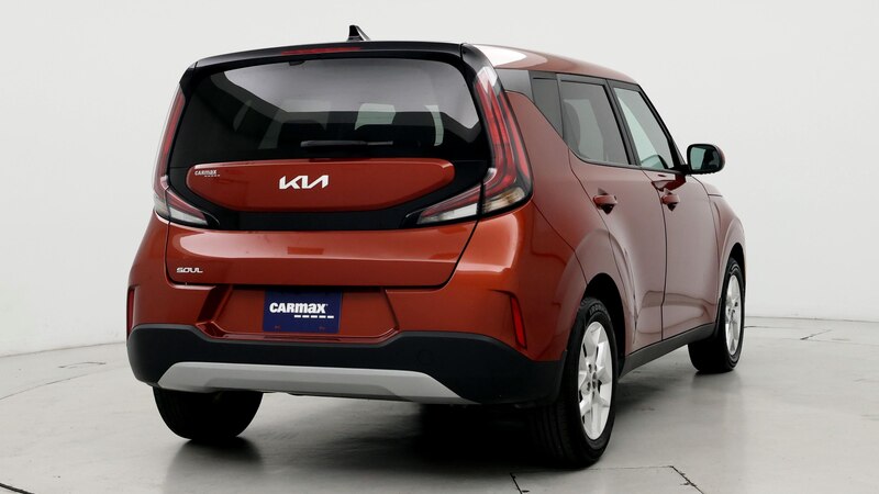 2023 Kia Soul LX 8