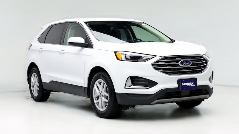 2022 Ford Edge SEL Hero Image