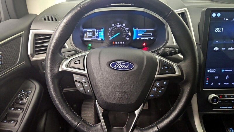 2022 Ford Edge SEL 10