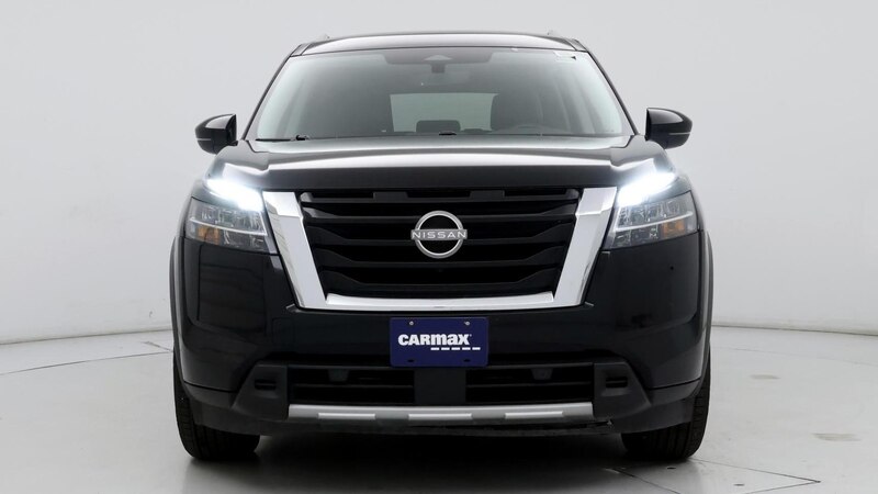 2023 Nissan Pathfinder SL 5